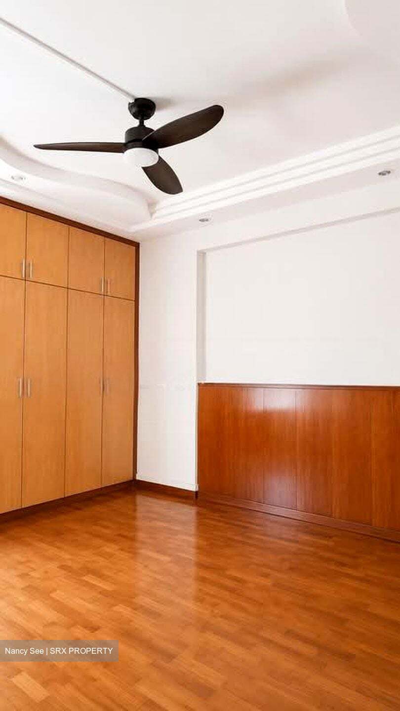 Blk 230 Lorong 8 Toa Payoh (Toa Payoh), HDB 5 Rooms #578860541